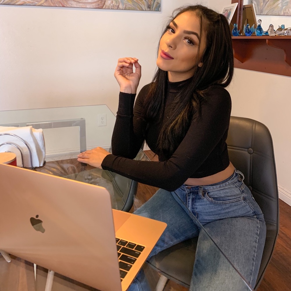 Meet your Posher, Glenda